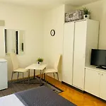 Apartman Karina *