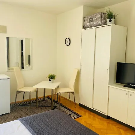 Apartamento Karina *