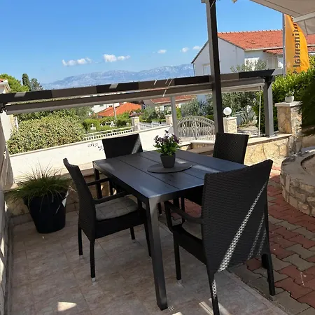 Apartman Karina Supetar