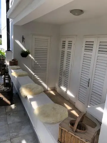 Karina Apartman *