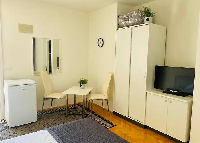 Apartman Karina *