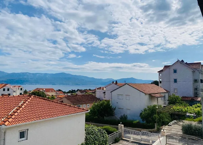 Karina Apartman Supetar