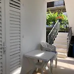 Apartament Karina *